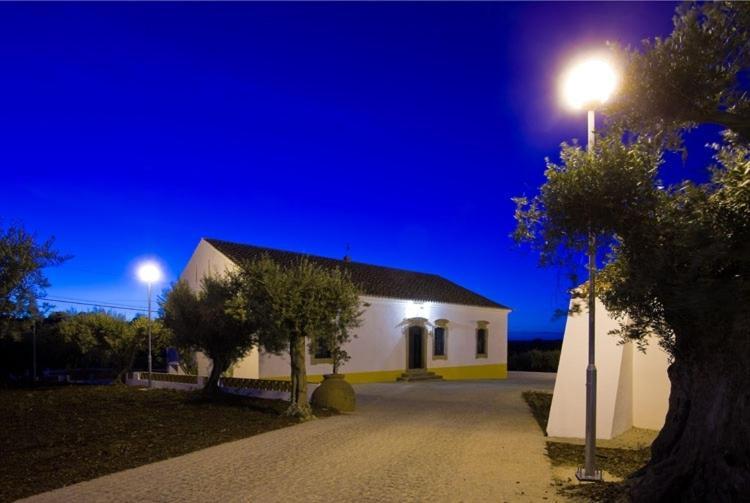 Hotel Quinta Dos Bastos Evora Exterior photo