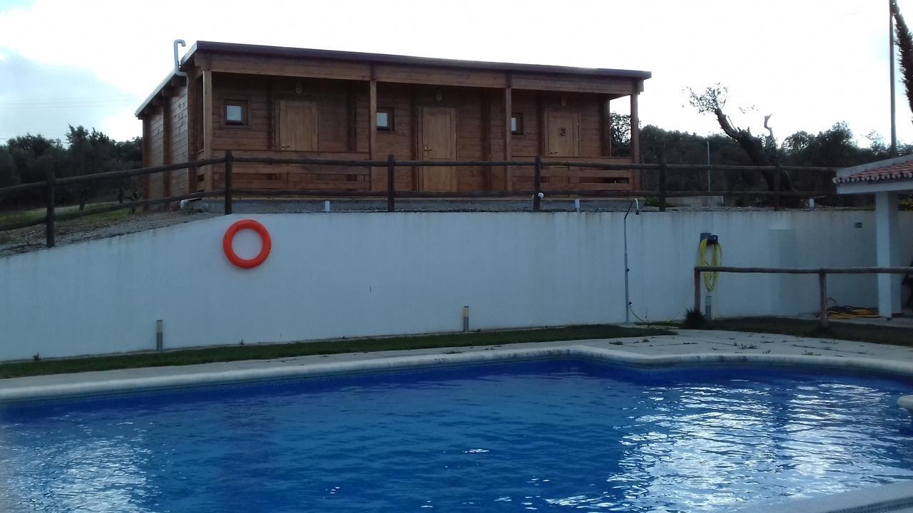 Hotel Quinta Dos Bastos Evora Exterior photo
